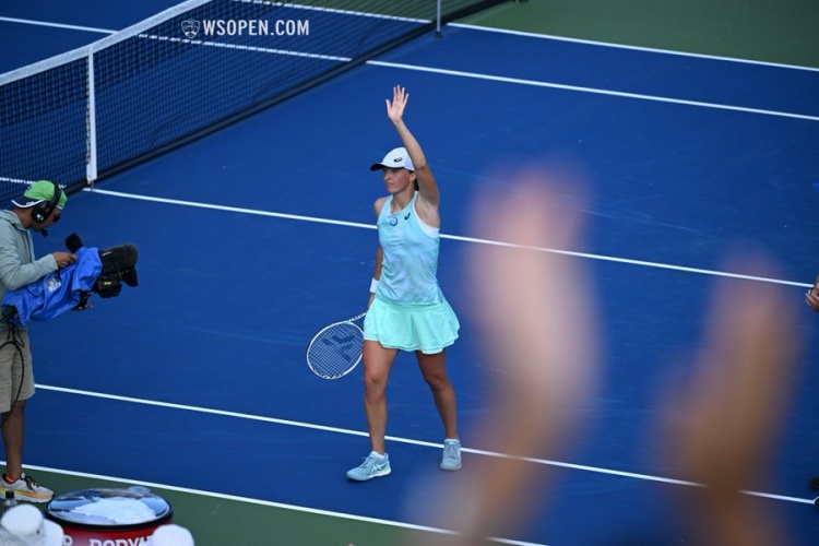 怕场外的任 怕场外的任