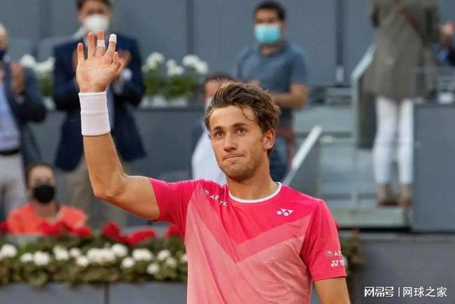 致敬训练场 致敬训练场