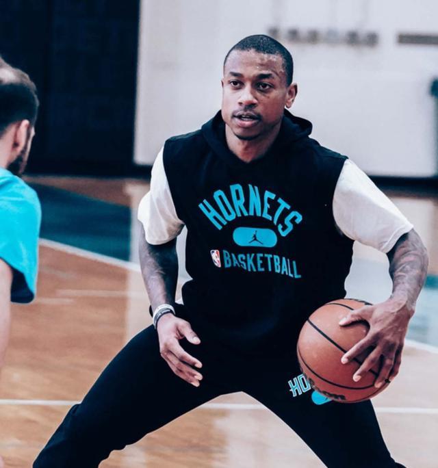 他个人的进 他个人的进