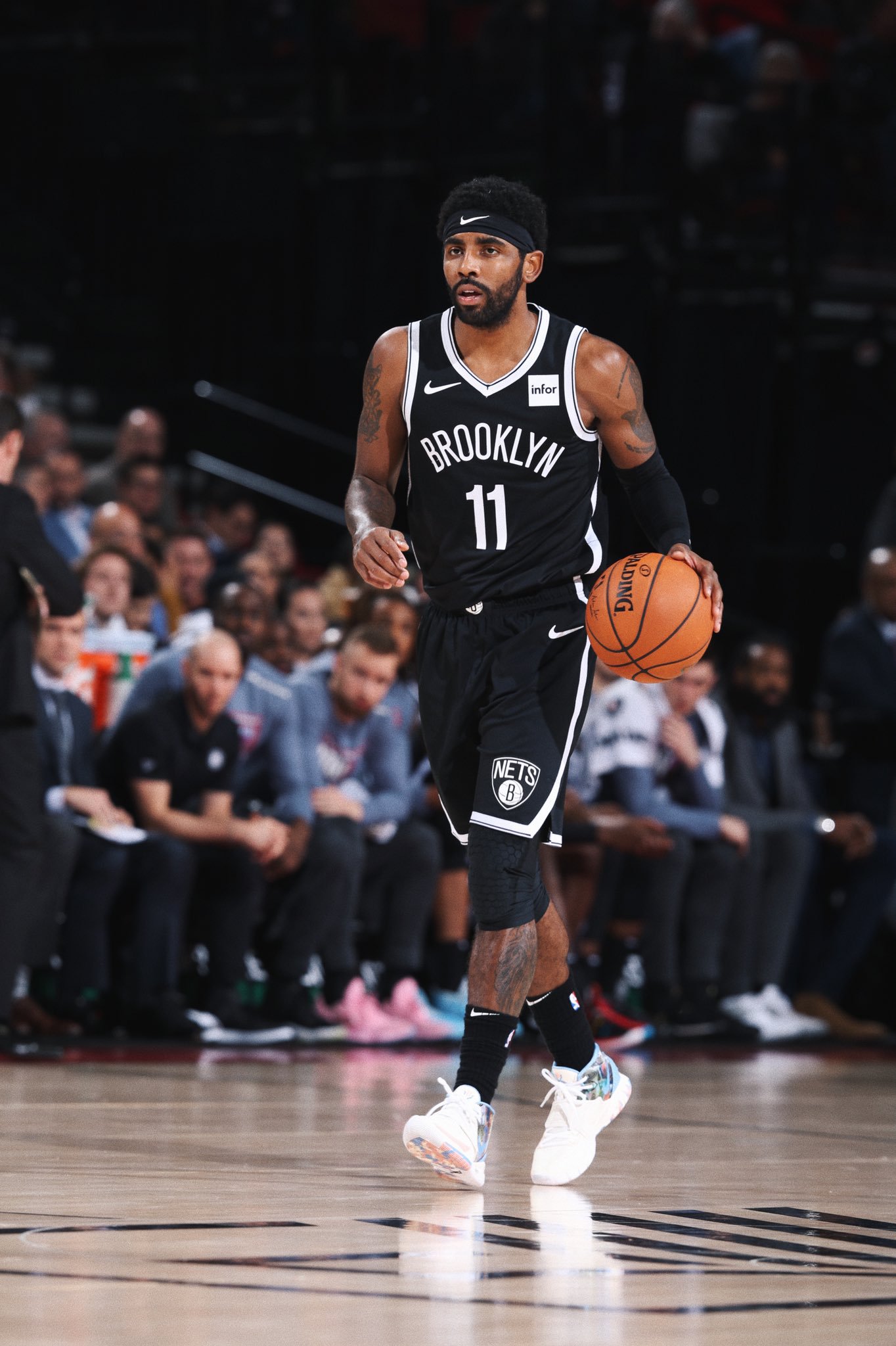 与商业合作 与商业合作