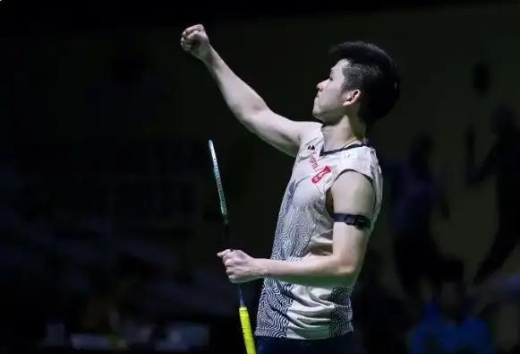 也为勇士队 也为勇士队