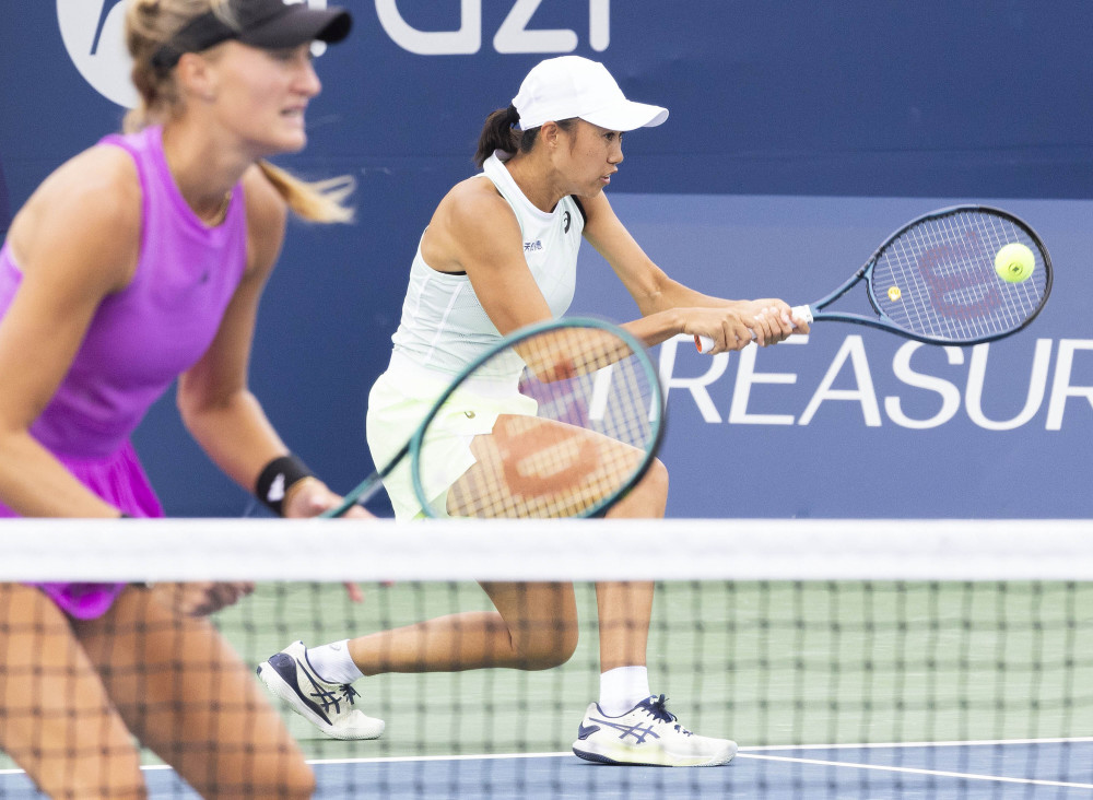 待他在美国 待他在美国