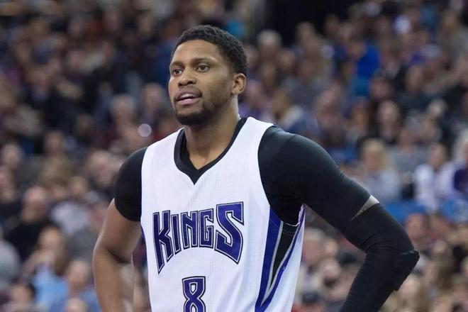 向来备受关 向来备受关