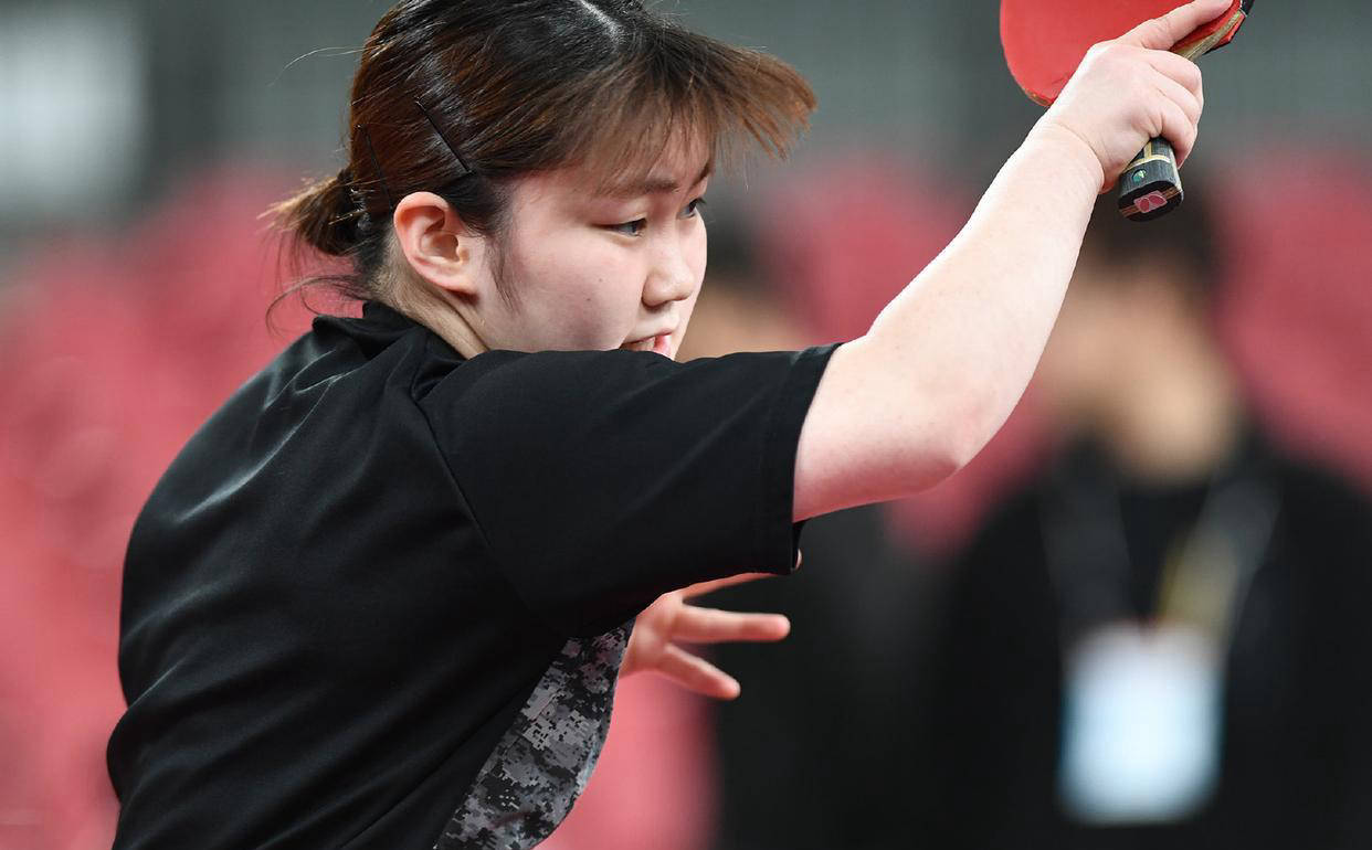 也让我们窥 也让我们窥