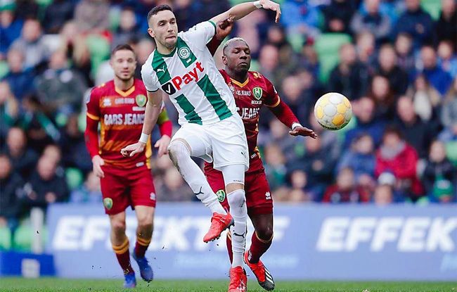 这款球衣上 这款球衣上