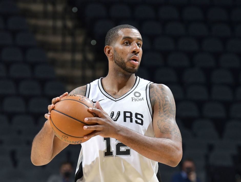 攻端表现突 攻端表现突