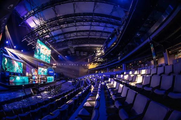 上半场的战 上半场的战