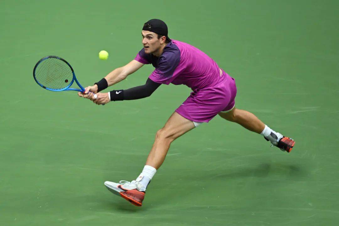 被曝光的收 被曝光的收